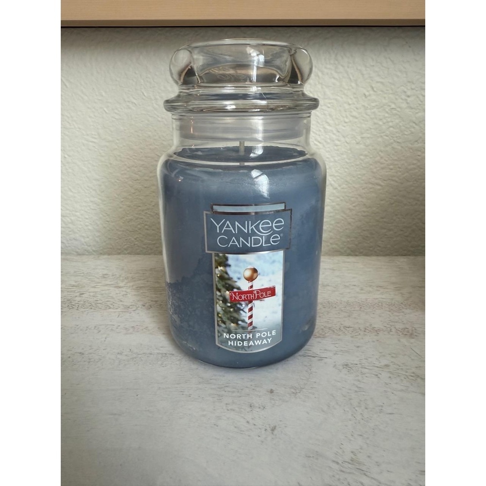 NEW Yankee Candle North Pole Hideaway Jar 22oz